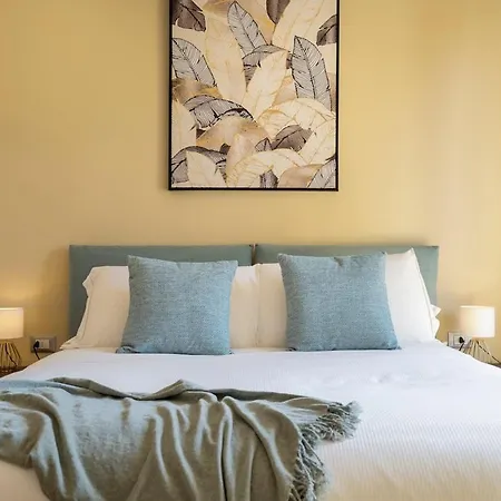 Orsini With Balcony And Free Parking Apartamento *