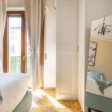 Apartamento Orsini With Balcony And Free Parking Florença
