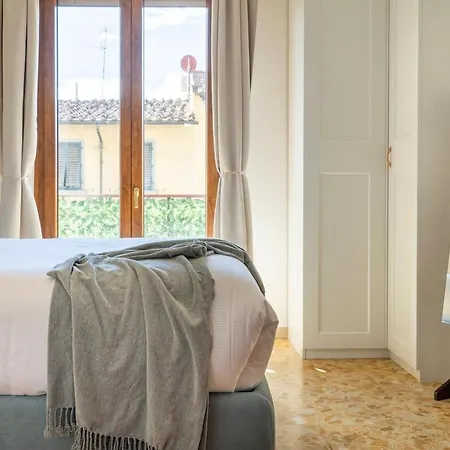 Apartamento Orsini With Balcony And Free Parking Florença